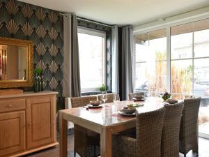 Holiday Home in Alveringem near Beach