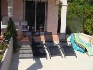 Villas Villa in Bagnols near Sea with Pool : photos des chambres