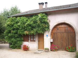 Maisons de vacances Holiday Home in La Chapelle with Garden : photos des chambres