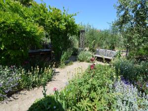 Sunny Coastal Apartment
