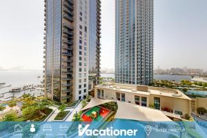 Creek Residences - Opulent Two Bed with Creek View - 4hvězdičkové hotely ve městě Dubaj