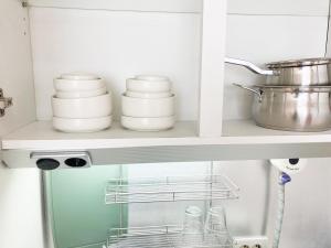 Mother of pearl Stay