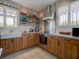 Stylish Family Villa in Félines