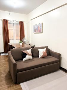 Cozy 2BR Condo near tourist spots