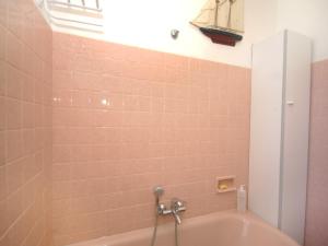 Villas Villa in Crillon-le-Brave near Mont Ventoux : photos des chambres