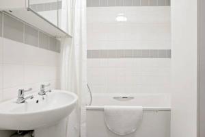 Sunny Apartment Notting Hill