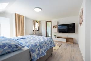 Apartments Lian
