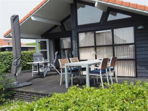 Holiday Home in Kattendijke near Oosterschelde