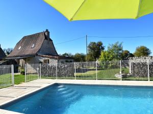 Holiday Home in Gramat with Private Pool