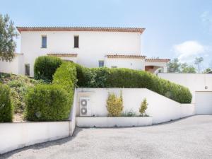 Villa in Le Plan-de-la-Tour with Pool