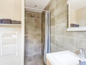 Villas Villa in Le Plan-de-la-Tour with Pool : photos des chambres