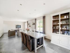 Villas Villa in Le Plan-de-la-Tour with Pool : photos des chambres