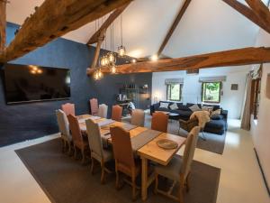 Villas Villa in Peyrusse with Heated Pool and Sauna : photos des chambres