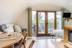 1 Bed in Garth oc-k32702