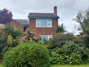 4 Bed in Bierley Nr Whitwell oc-f32693