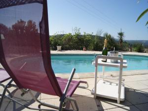 Maisons de vacances Villa in Provence with Pool and Vineyard Views : photos des chambres