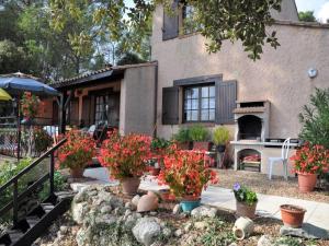 Maisons de vacances Villa in Provence with Pool and Vineyard Views : photos des chambres