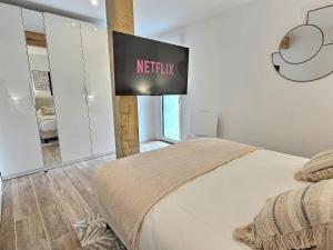 Appartements Vue Riviere, Neuf T2, Paisible, Terrasse, RDC : photos des chambres