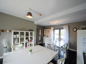 Attractive Holiday Home in Gerin near centre