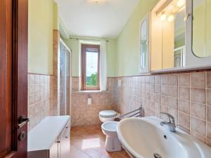 Villa con 6 Camere da Letto