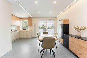 Baltic Emerald Cozy Apartment Near the Sea and Polsat Plus Arena Stadion Stadium with Roof Terrace FREE PARKING Gdańsk Letnica