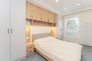 Baltic Emerald Cozy Apartment Near the Sea and Polsat Plus Arena Stadion Stadium with Roof Terrace FREE PARKING Gdańsk Letnica