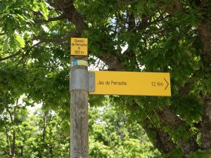 Appartements Apartment in Montbrun-les-Bains near forest : photos des chambres