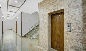 Hotel Royal Salute Near Bus Stand Zirakpur Chandigarh