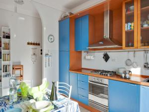 Amazing holiday home near pet-friendly beach