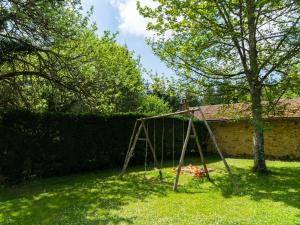 Maisons de vacances Holiday Home in Blanquefort with Private Pool : photos des chambres