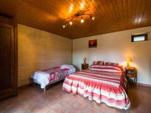 Maisons de vacances Holiday Home in Blanquefort with Private Pool : photos des chambres
