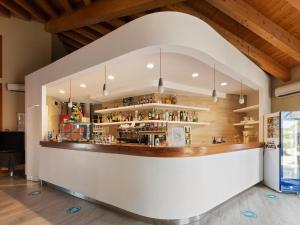 Cosy Apartment in Lido delle Nazioni with Pool