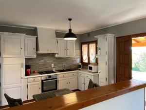 Maisons de vacances Charming Retreat in Dordogne : Maison de Vacances 3 Chambres 