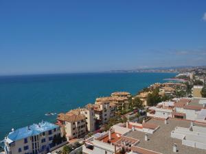 Pleasant apartment in Benalmadena near Playa Beach