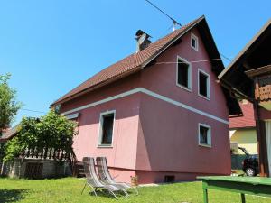 Modern apartment with garden near the Petzen ski area in Eberndorf Carinthia