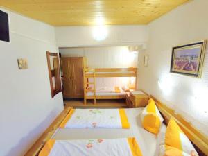 Group Holiday Home in Hippach with dreamy views