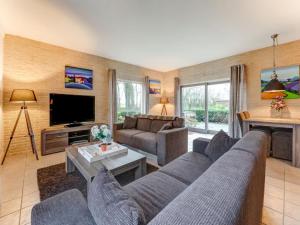 Cosy apartment in Sint Maartensbrug near the beaches