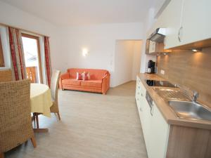 Spacious Apartment in Uderns near Ski Area - 3hvězdičkové hotely ve městě Uderns