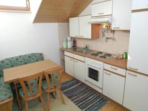 Apartment in Zauchensee near Ski Bus