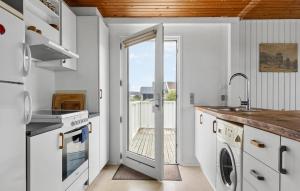 4 Bedroom Beautiful Home In Thisted