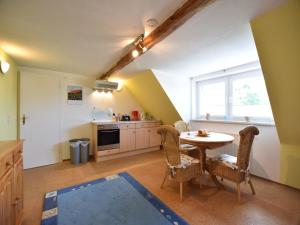 Comfortable Apartment near Insel Poel