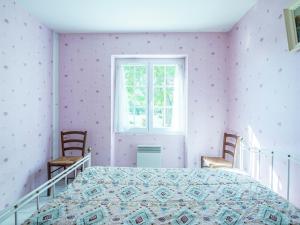 Maisons de vacances Spacious Holiday Home in Saint-Nexans with Terrace : photos des chambres