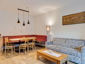 Luxurious apartment with sauna in Königsleiten