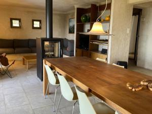 Villa in Tourtour with Swimming Pool