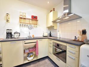 Stylish Holiday Home Near Sea