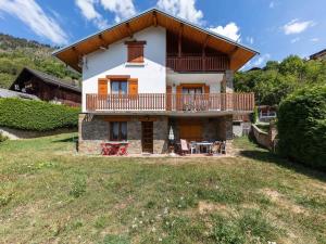 Maisons de vacances Chalet in Montagny near Ski Slopes : photos des chambres