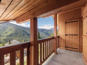 Maisons de vacances Chalet in Montagny near Ski Slopes : photos des chambres