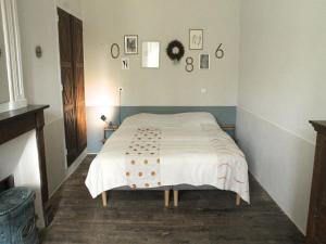 Historic mansion by the River Lot in Cénevières