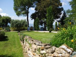 Maisons de vacances Holiday Home in Pertuis with Pool and Views : Maison de Vacances 3 Chambres 