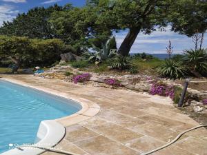 Maisons de vacances Holiday Home in Pertuis with Pool and Views : photos des chambres